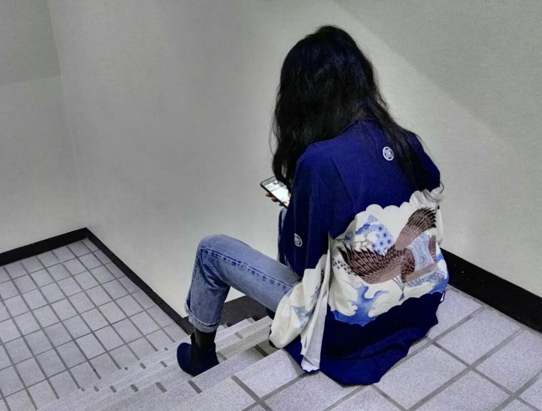 Customer wearing Sumo Vintage